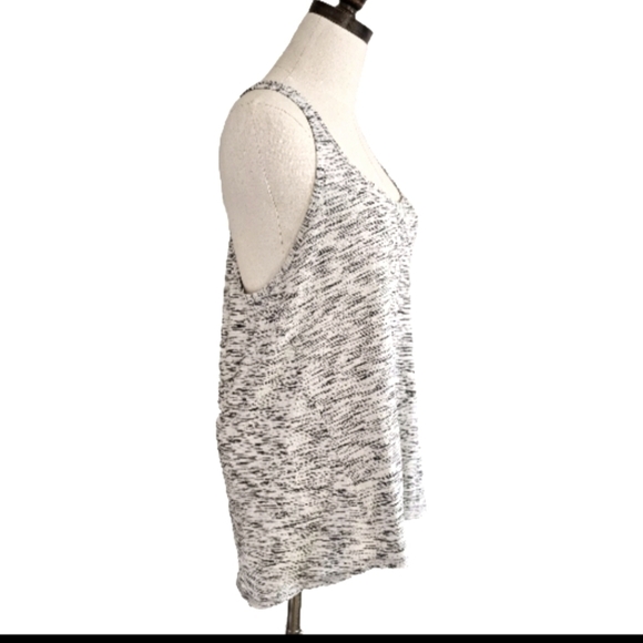 Lululemon Heathered Gray Workout Yoga Gym Essential Pleated Back Tank Top Sz 10 - Picture 2 of 10